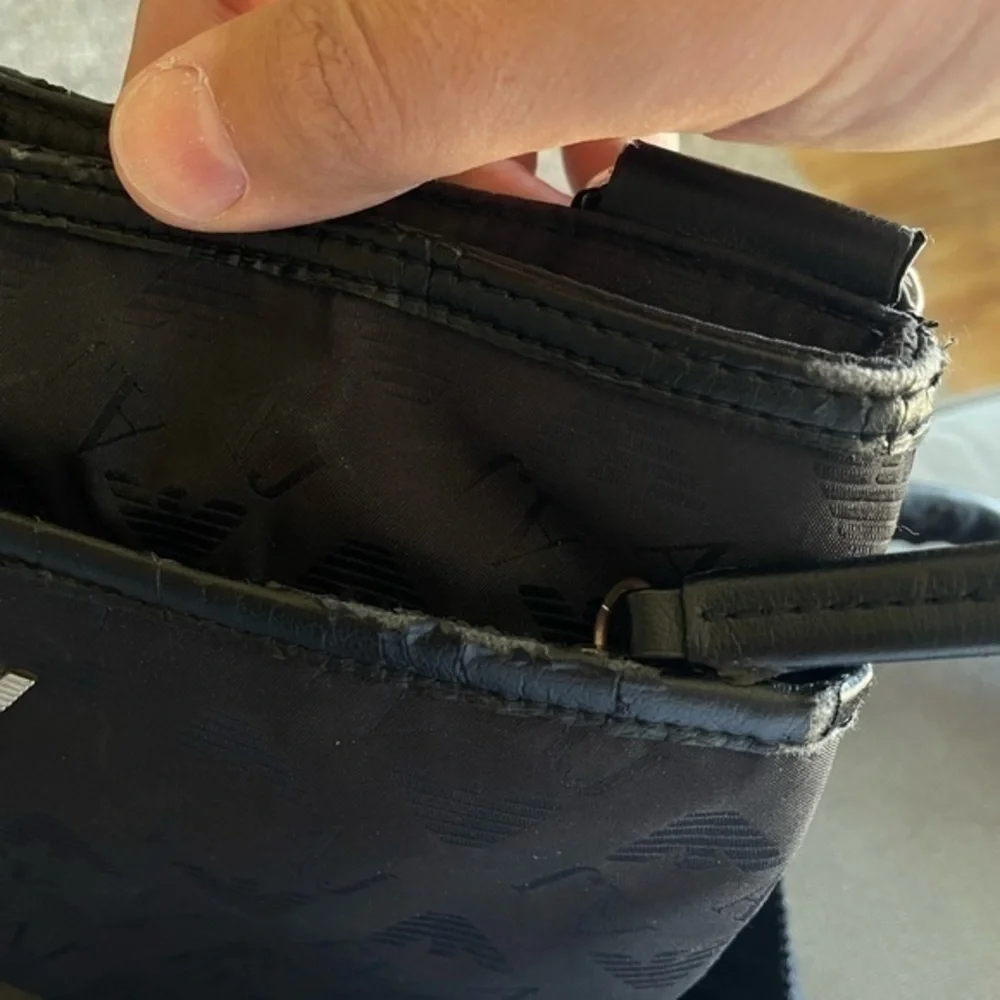 Armani Jeans Men's Black Logo Print Stash Messenger Bag